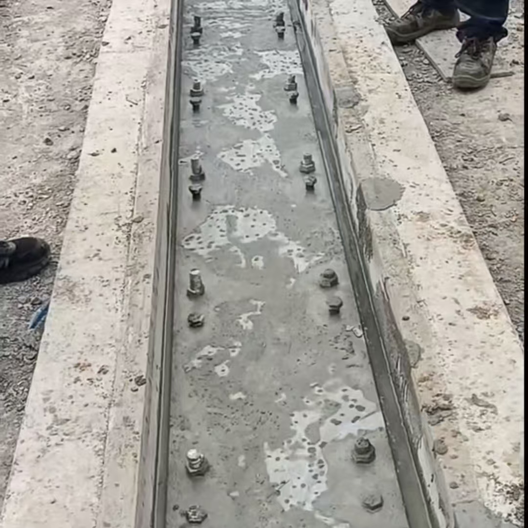 永春港口码头起重机龙门吊重型机械设备稳固用早强快凝轨道胶泥